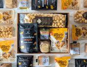 Boîte Érable avec thé noir à l’érable, sirop, popcorn sucré salé et mini cônes au chocolat