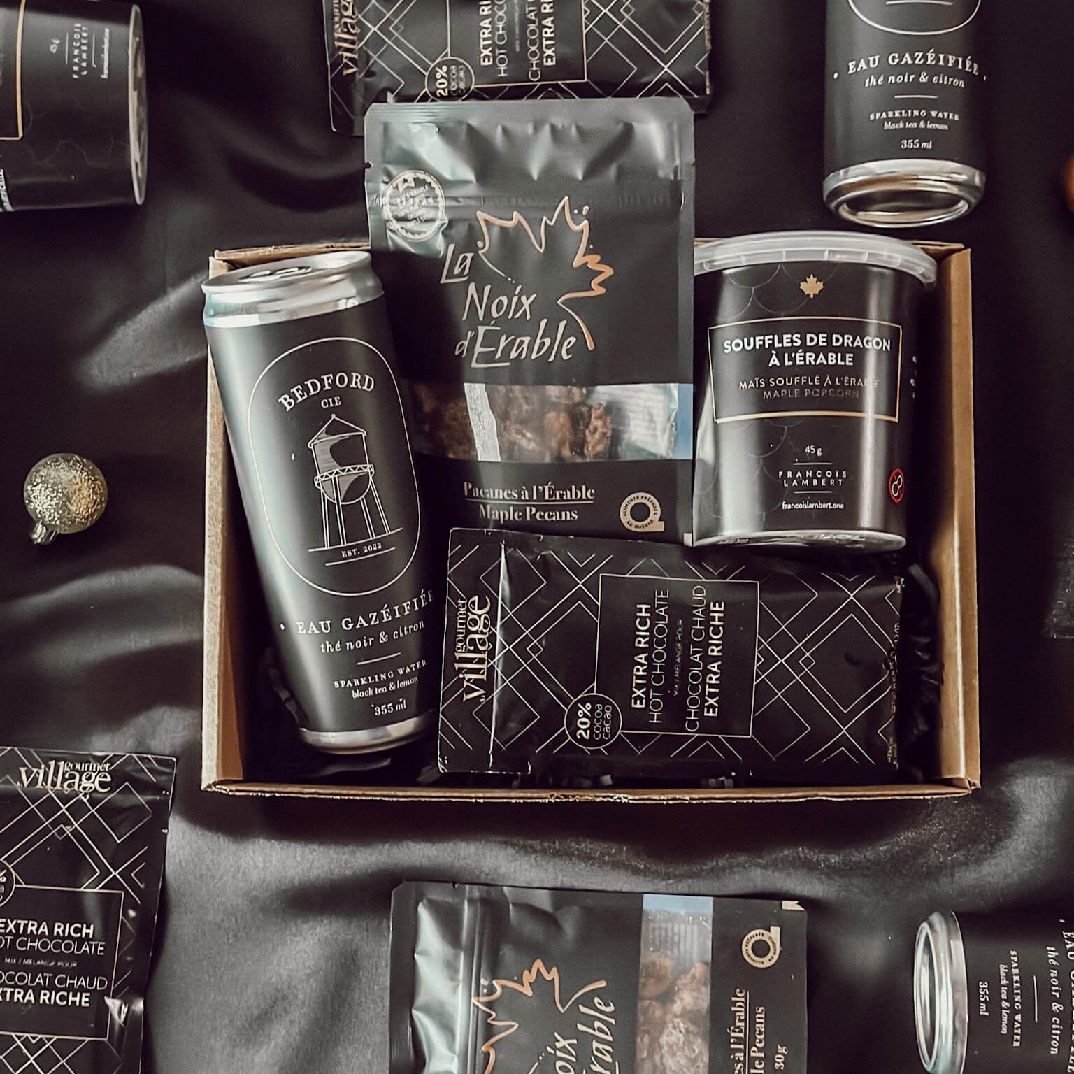 boite cadeau gourmandises locales noir unisexe